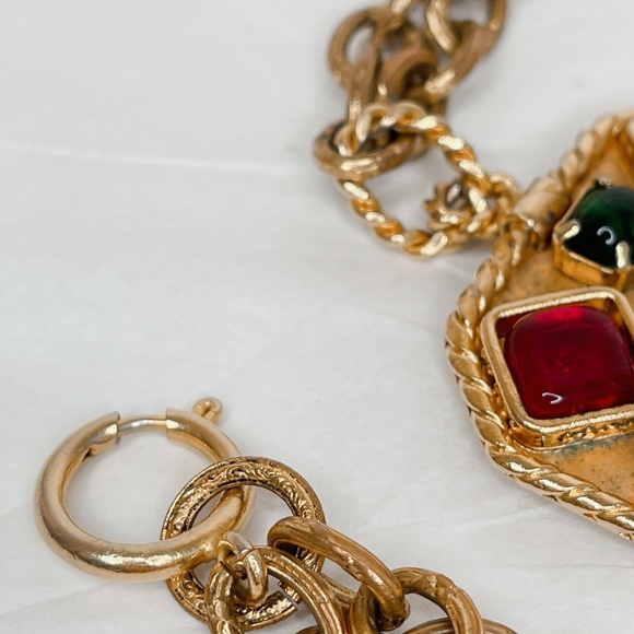 Vintage 80s Chanel Gripoix Collection 25 Necklace - Picture 4 of 11